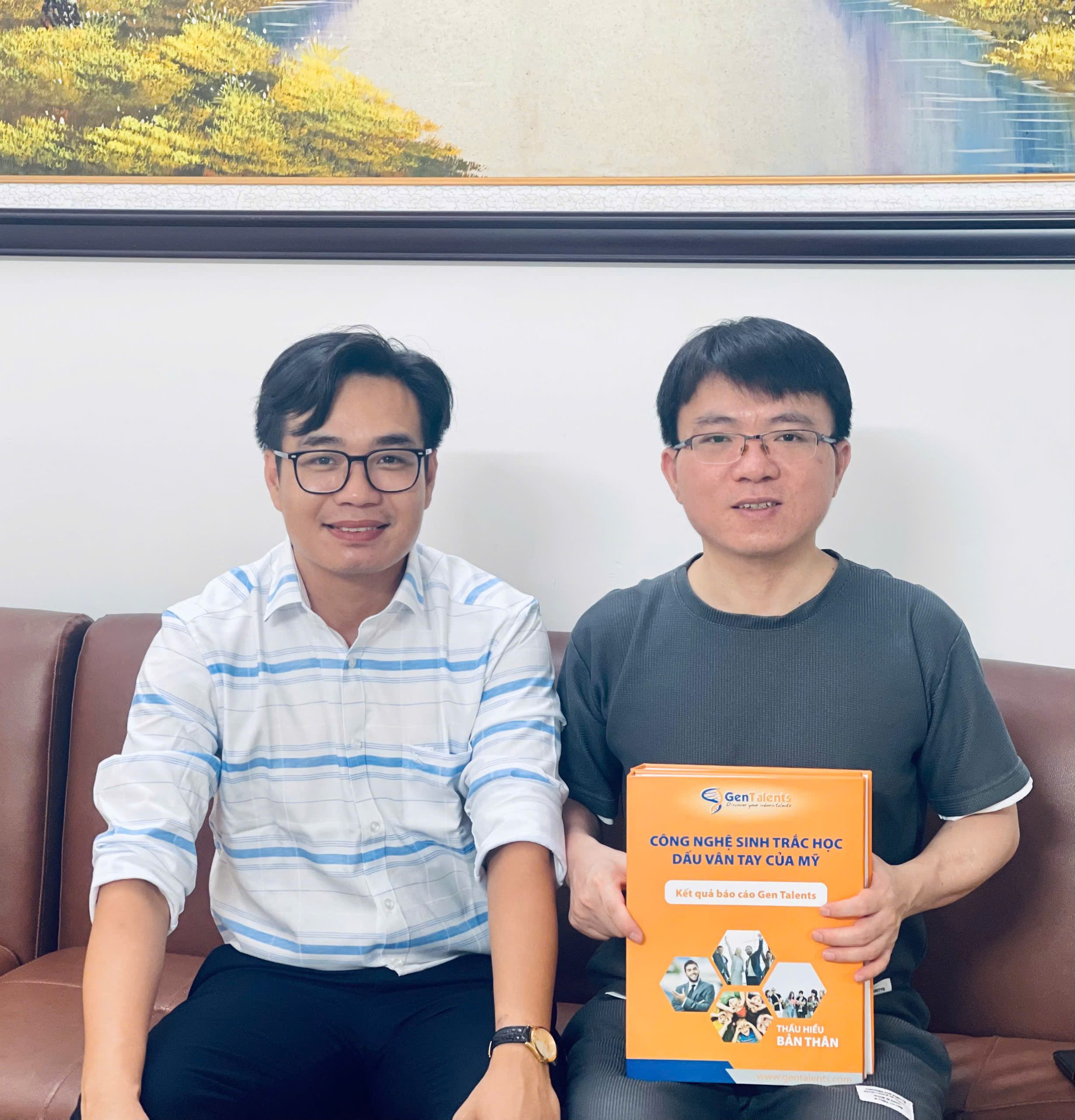 Sinh trắc vân tay người trưởng thành